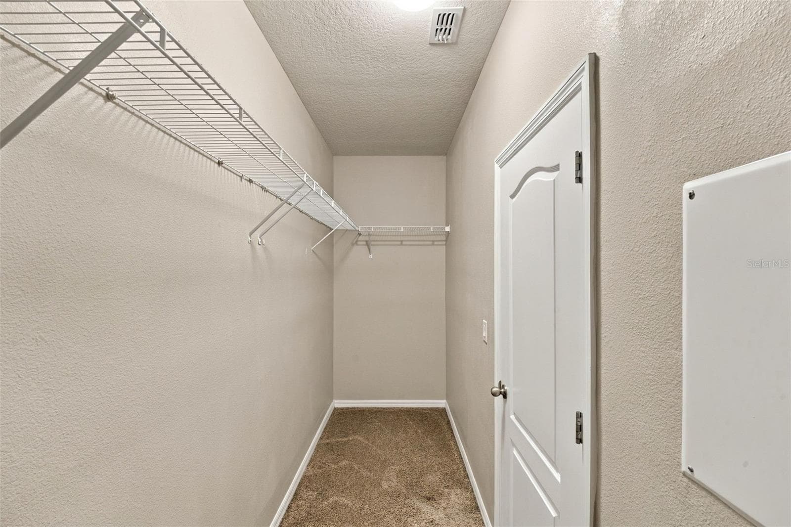 Single Family Residence at 922 GLAZEBROOK LOOP, ORANGE CITY, photo 39 of 54