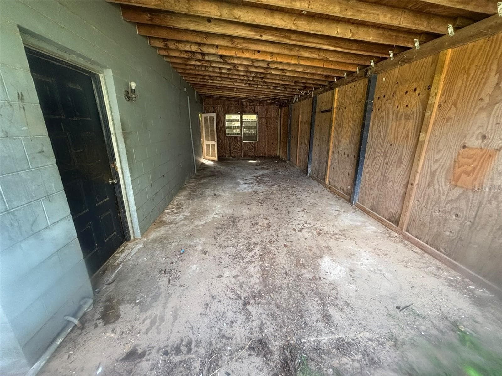Duplex at 17990 SE 51ST ST, OCKLAWAHA, photo 10 of 56