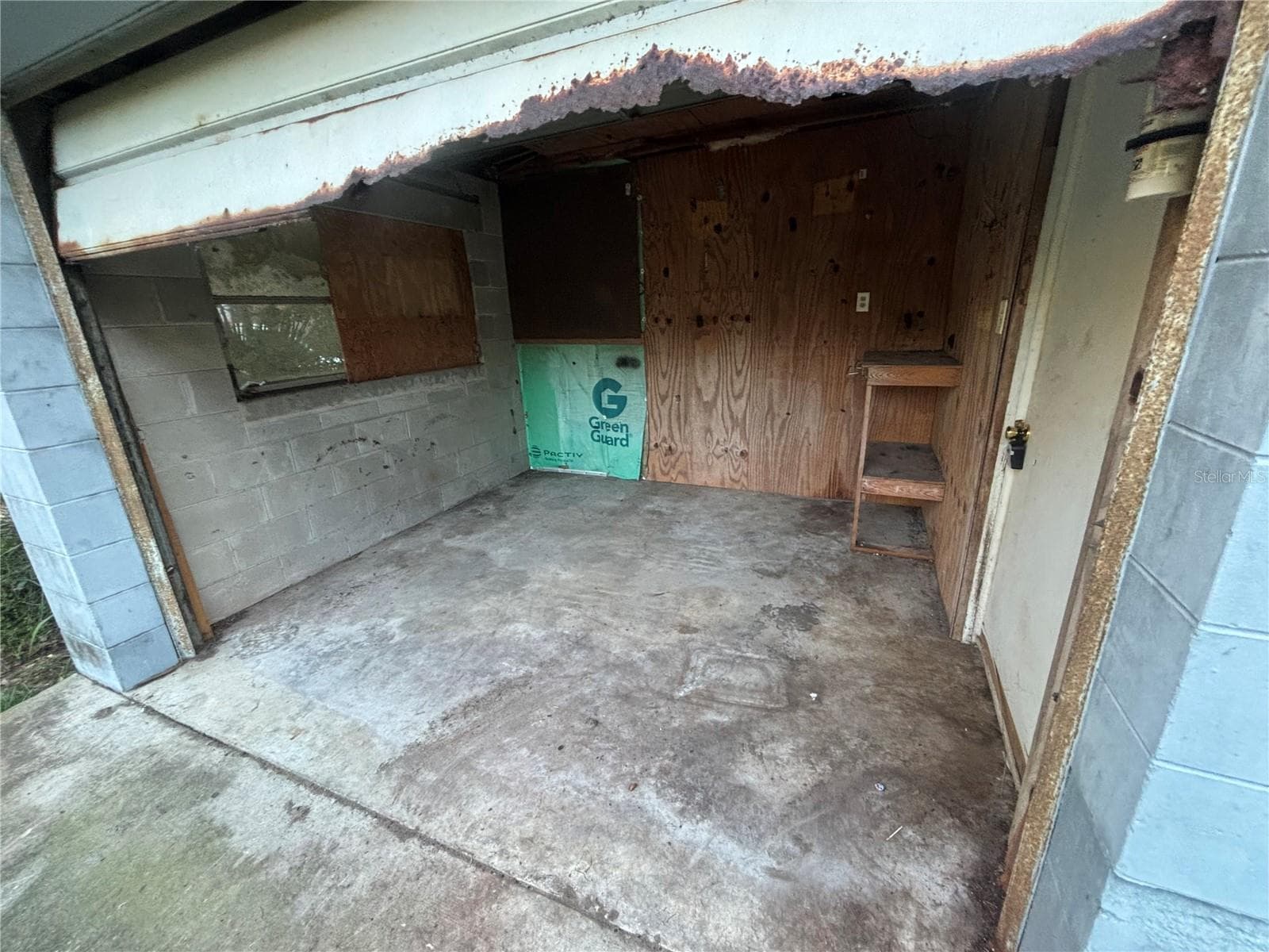 Duplex at 17990 SE 51ST ST, OCKLAWAHA, photo 12 of 56