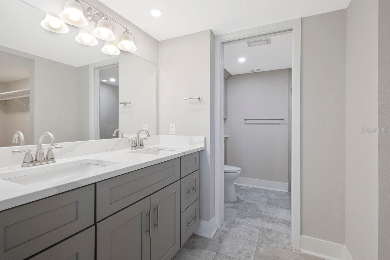 Primary bath - 7645 SUN ISLAND DR S #101, SOUTH PASADENA