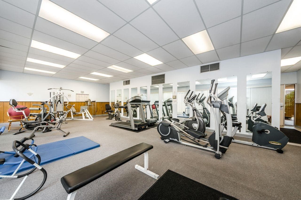 fitness center - 7645 SUN ISLAND DR S #101, SOUTH PASADENA