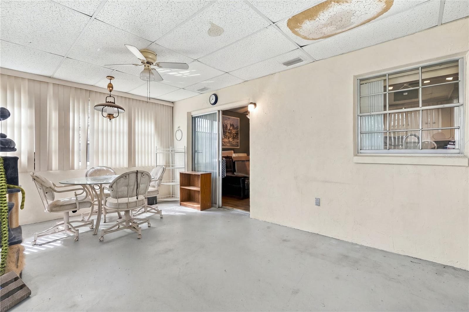 Single Family Residence at 10724 PREMIER AVE, PORT RICHEY, photo 23 of 31