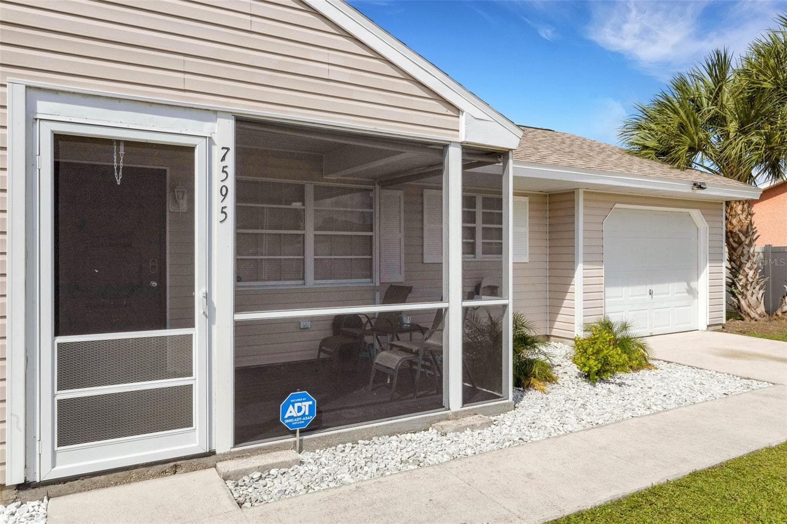Single Family Residence at 7595 BERWICK ST, NORTH PORT, photo 2 of 37