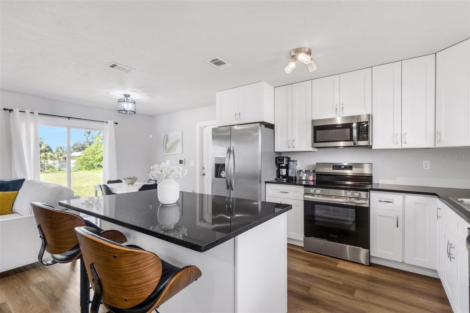 Single Family Residence at 7595 BERWICK ST, NORTH PORT, photo 11 of 37