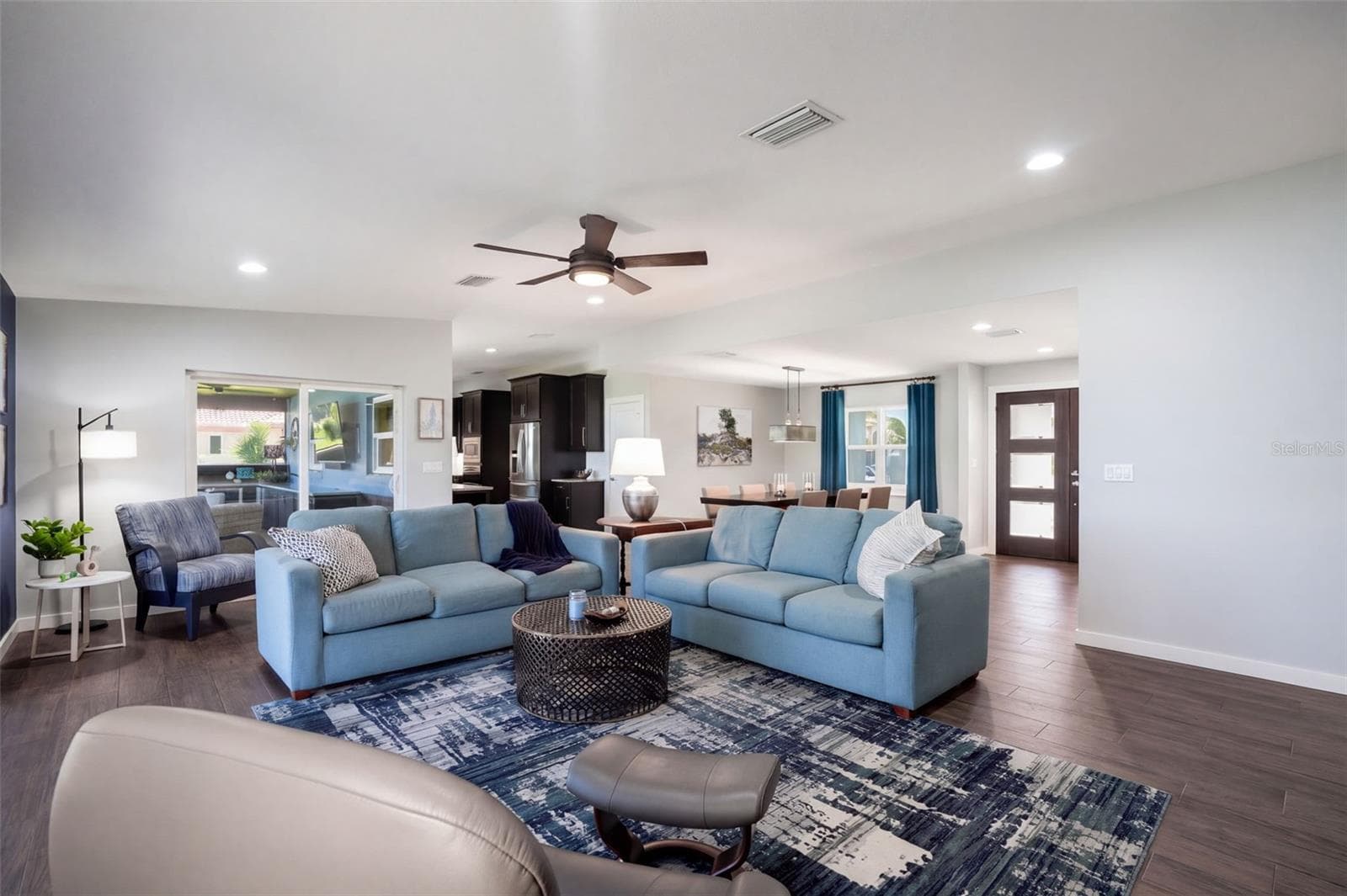 Single Family Residence at 1416 MOSSWOOD DR, LEESBURG, photo 12 of 74