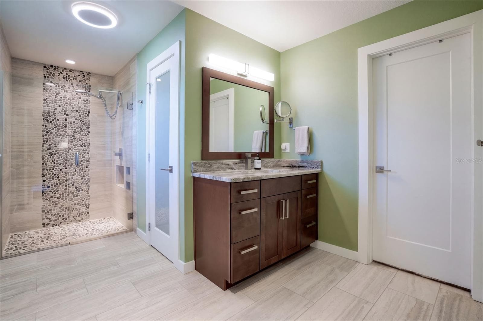 Single Family Residence at 1416 MOSSWOOD DR, LEESBURG, photo 29 of 74