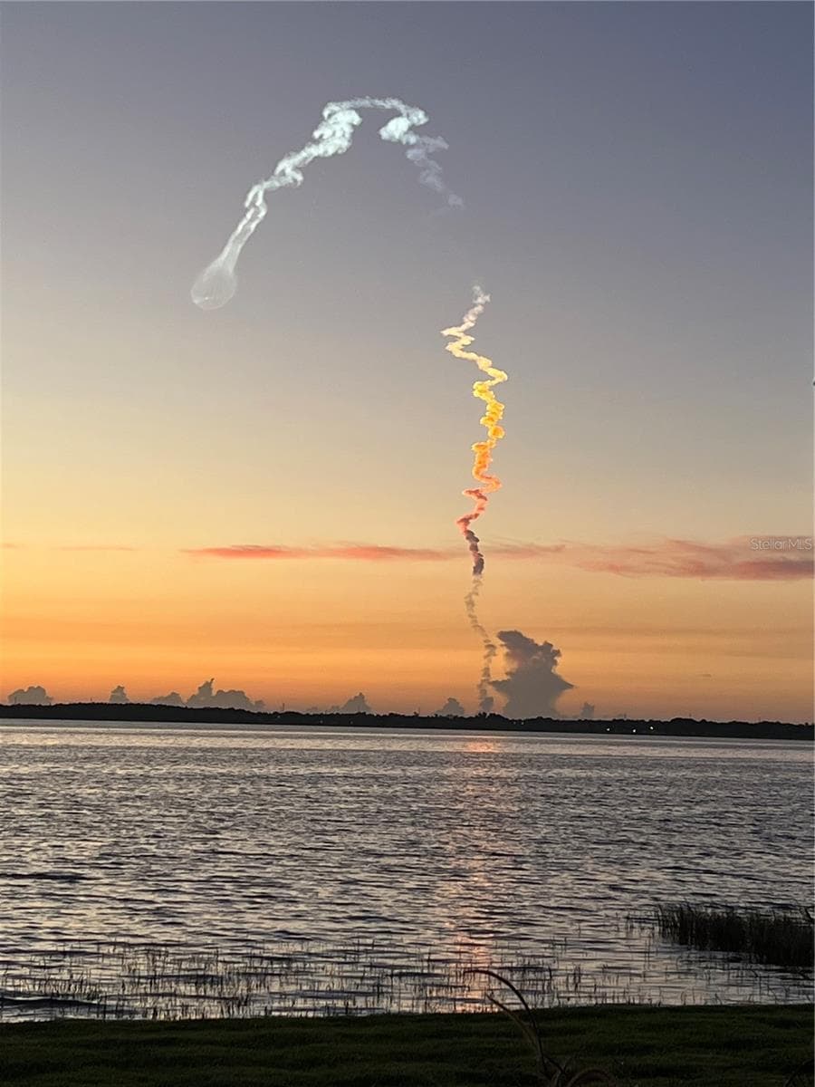 rocket launches - 1416 MOSSWOOD DR, LEESBURG