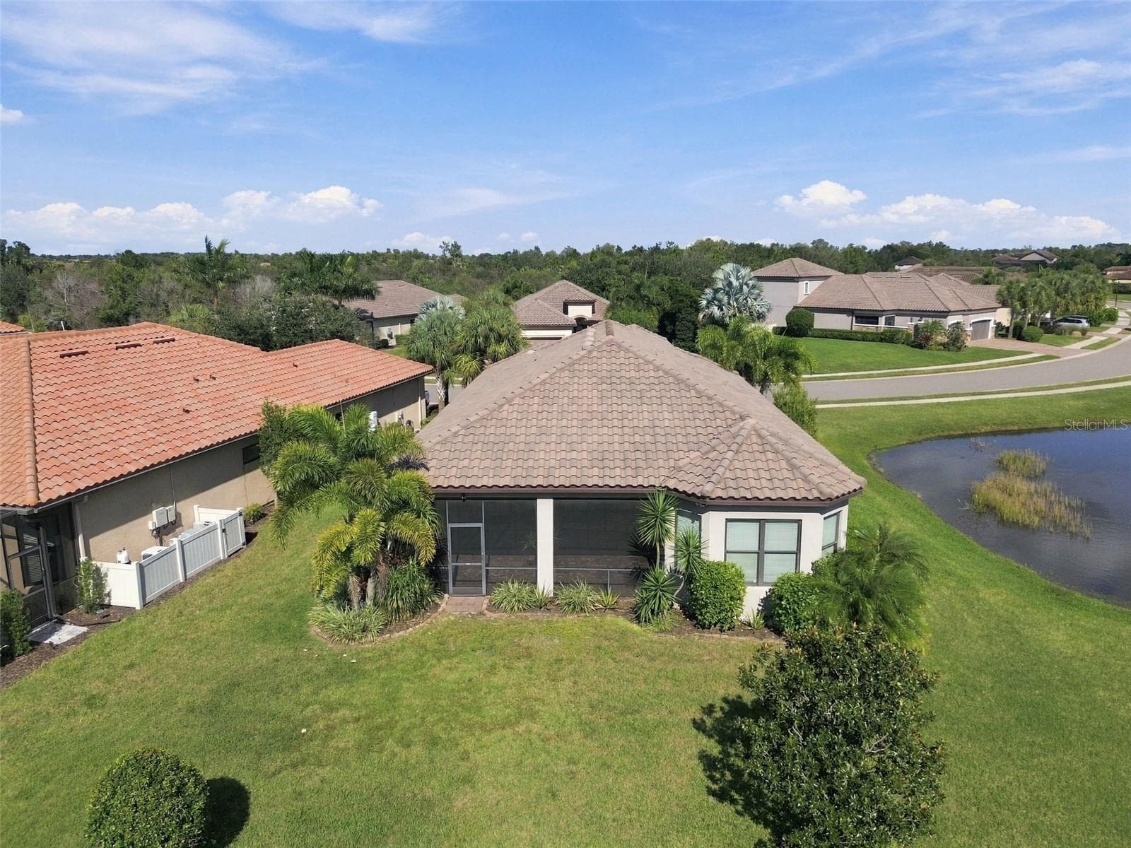 Single Family Residence at 9765 HIGHLAND PARK PL, PALMETTO, photo 20 of 41