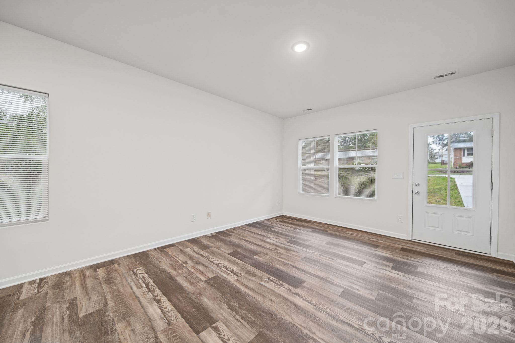 Great Room - 518 3rd Street, Salisbury