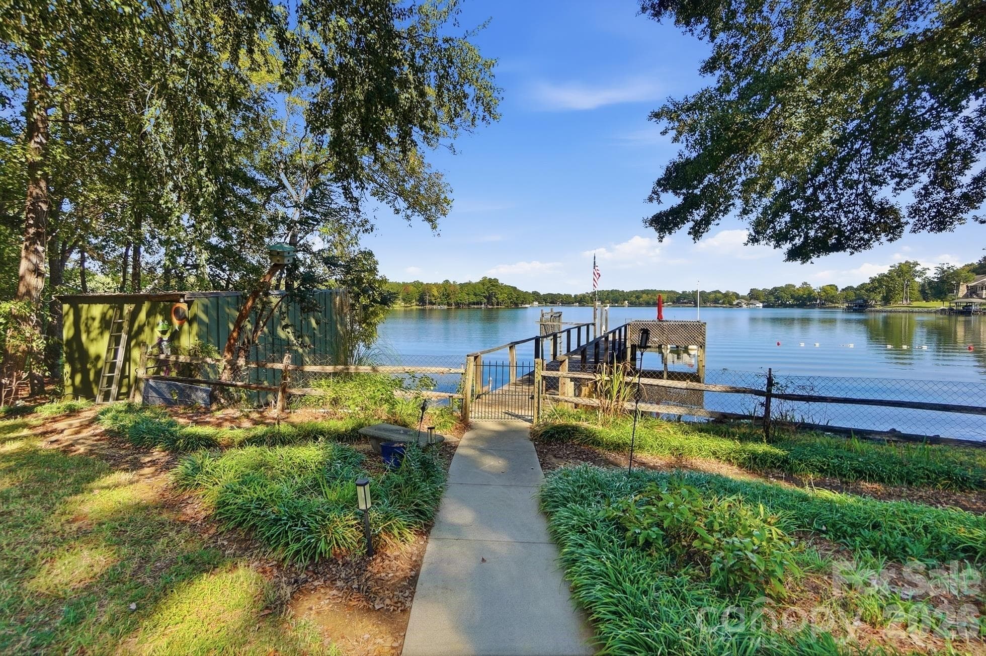 Stunning views - 1669 Aragon Beach Road, Rock Hill