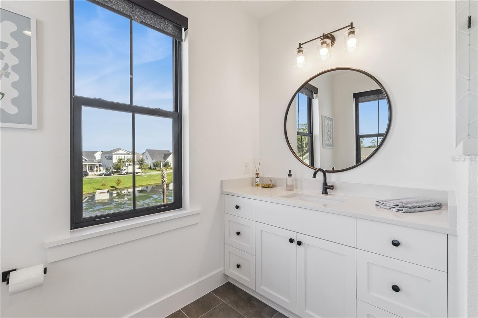Ensuite 4 - 900 ALLENDALE LN, OAKLAND