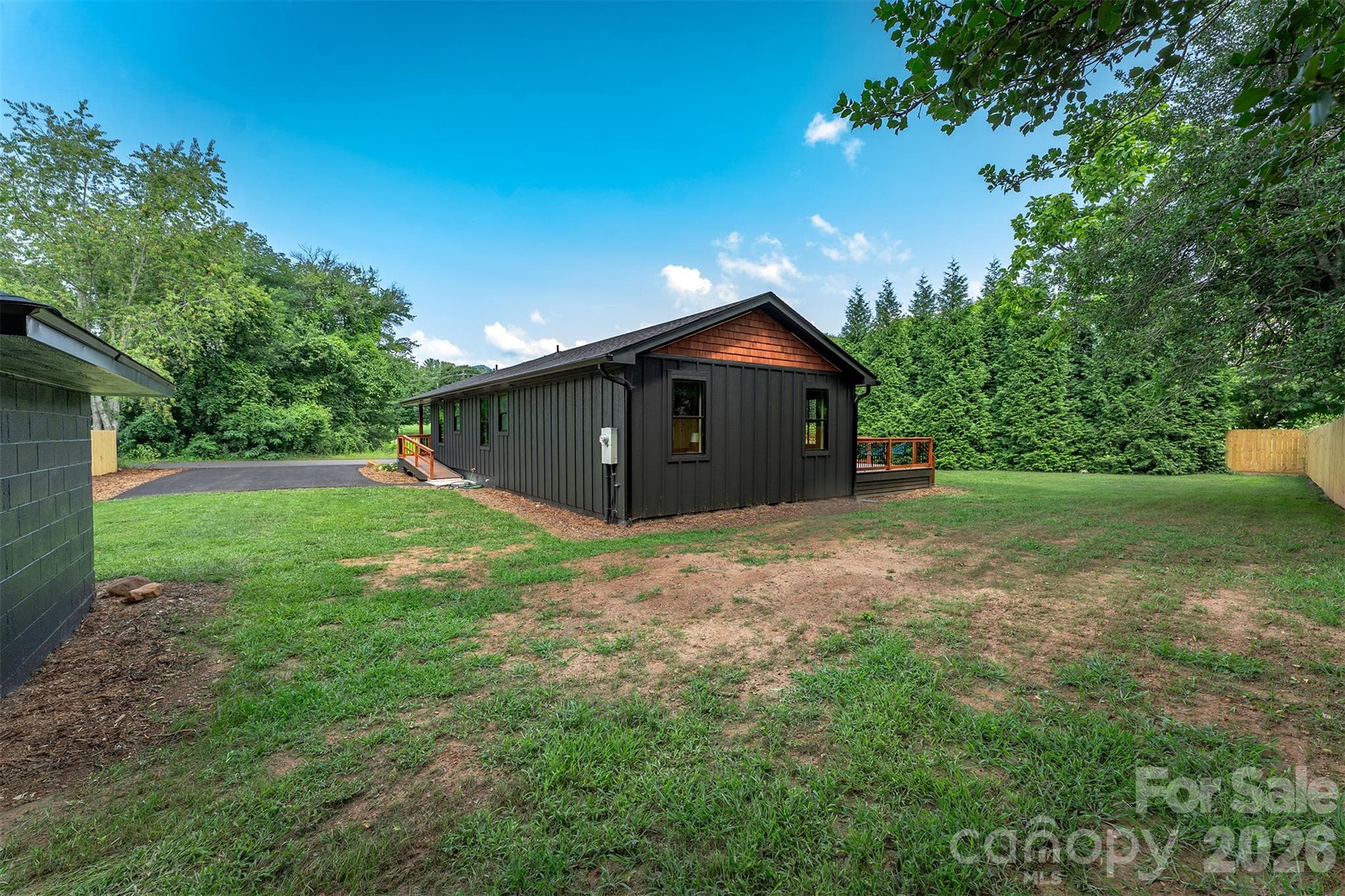 Single Family Residence at 11 Pine Circle, Black Mountain, photo 35 of 43