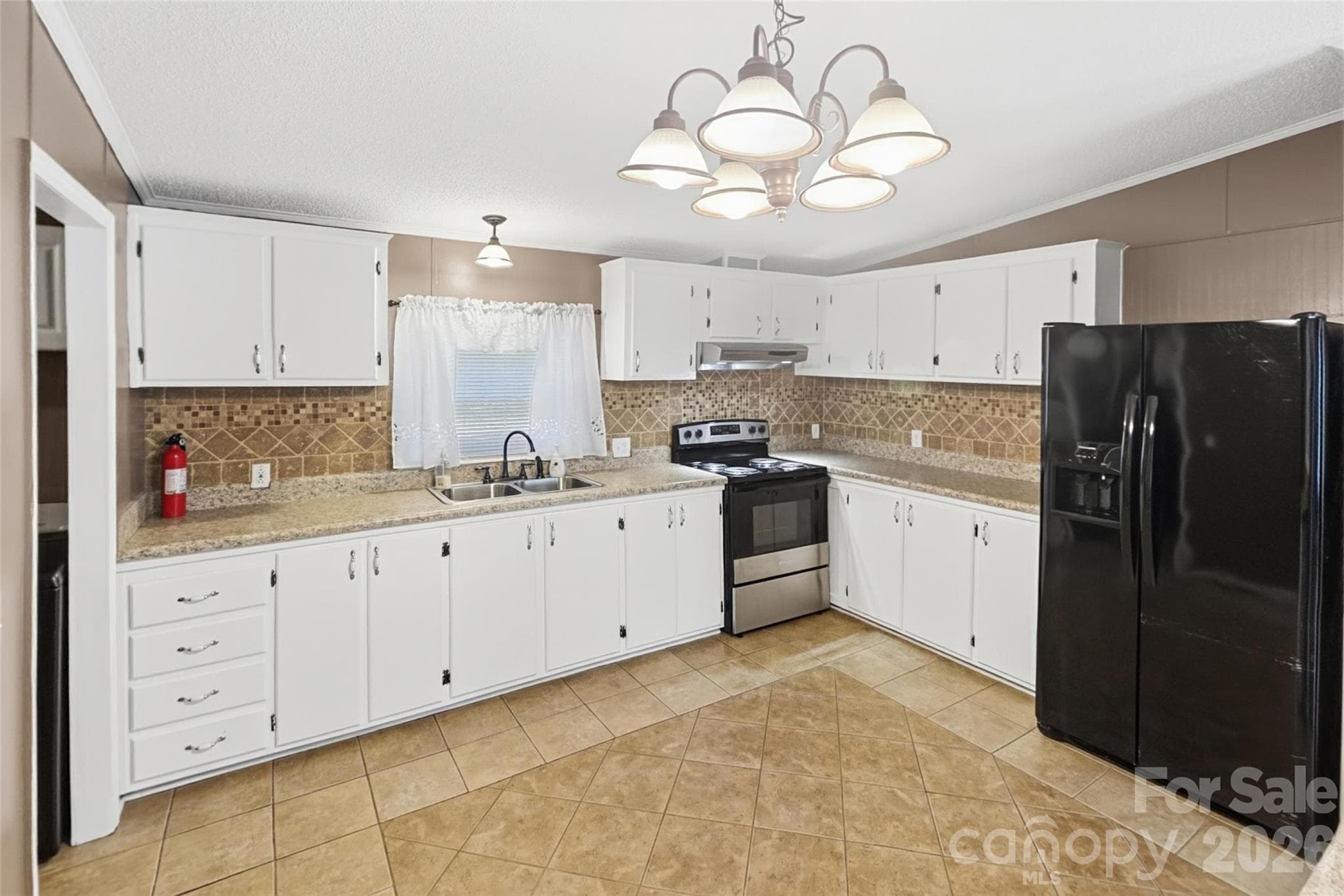 Single Family Residence at 111 Mountain Brook Drive, Bessemer City, photo 6 of 16