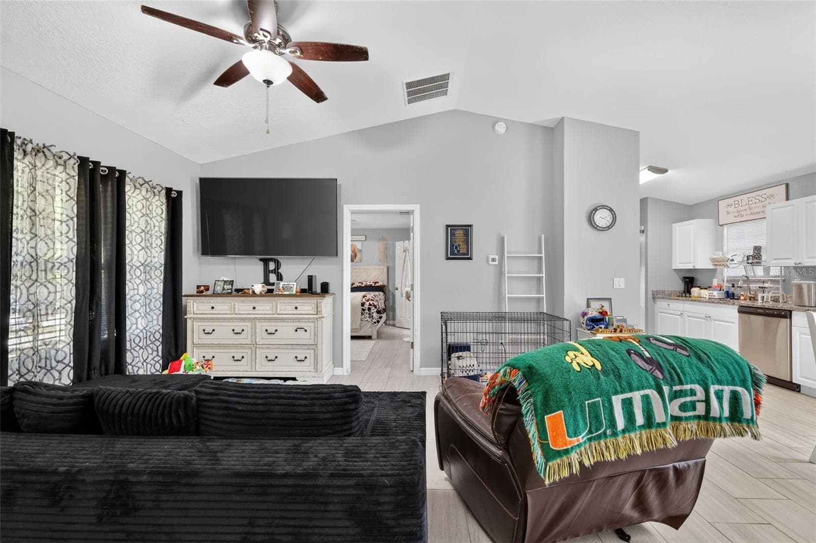 Single Family Residence at 2924 SE 142ND PL, SUMMERFIELD, photo 6 of 35