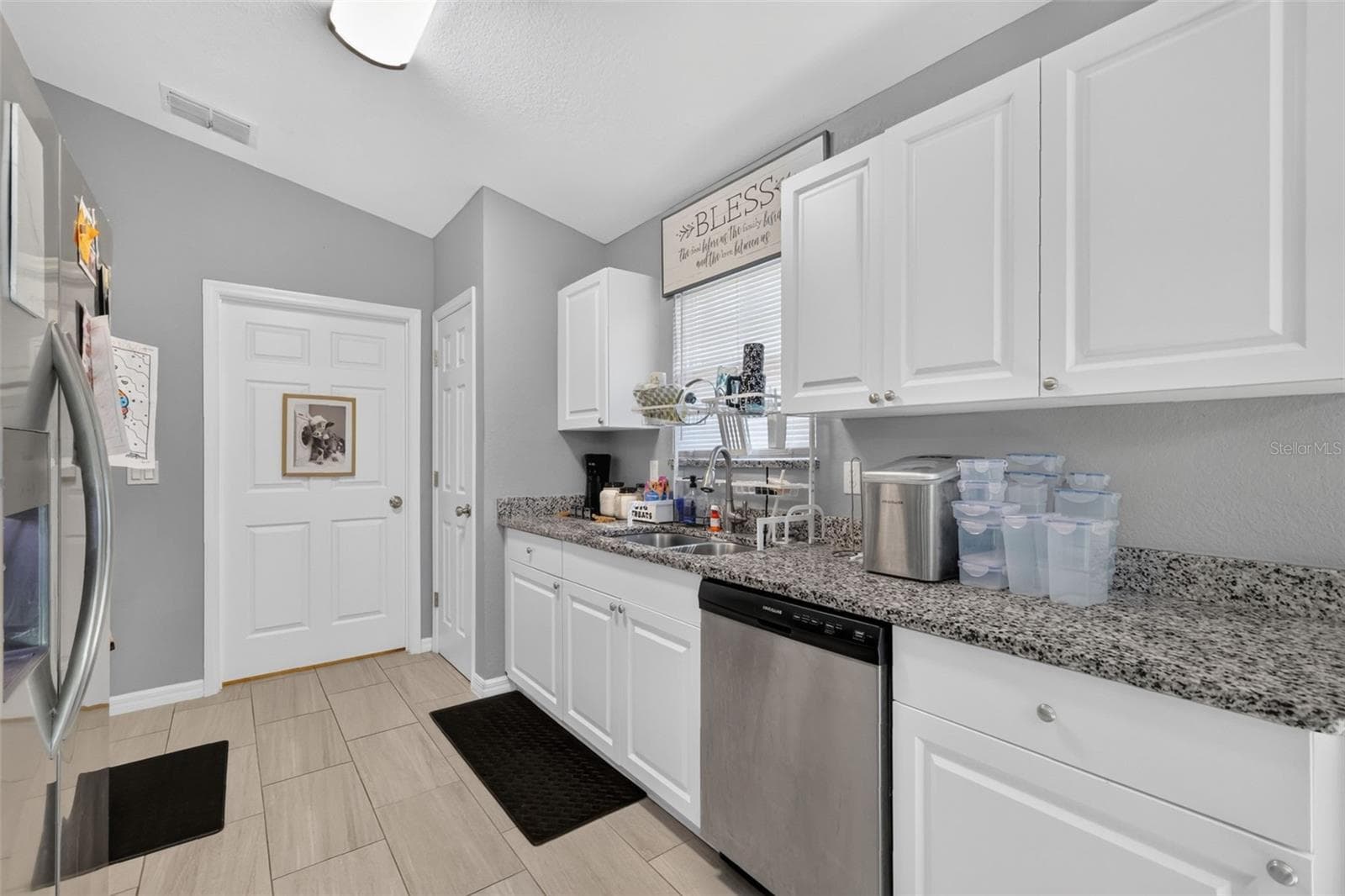 Single Family Residence at 2924 SE 142ND PL, SUMMERFIELD, photo 13 of 35
