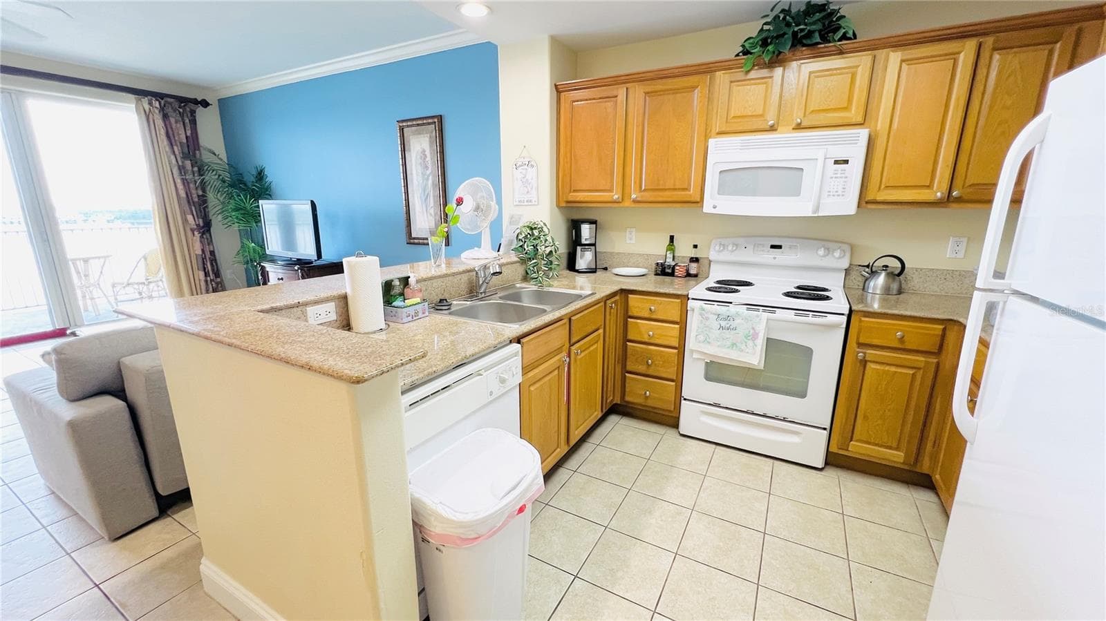Condo - Hotel at 13427 BLUE HERON BEACH DR #706, ORLANDO, photo 7 of 47