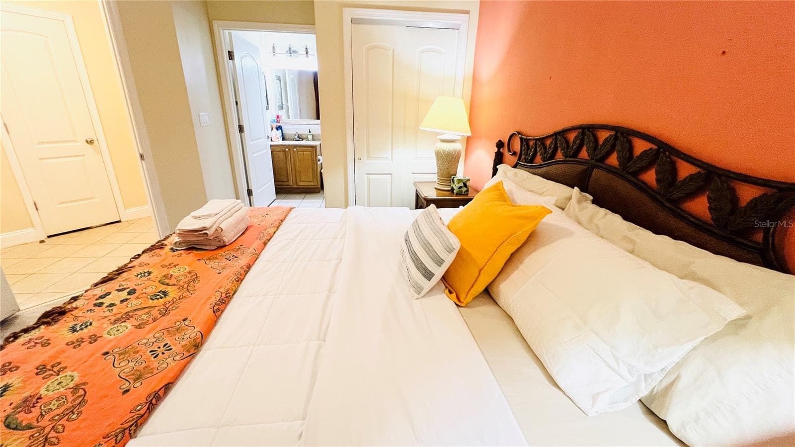 Condo - Hotel at 13427 BLUE HERON BEACH DR #706, ORLANDO, photo 9 of 47