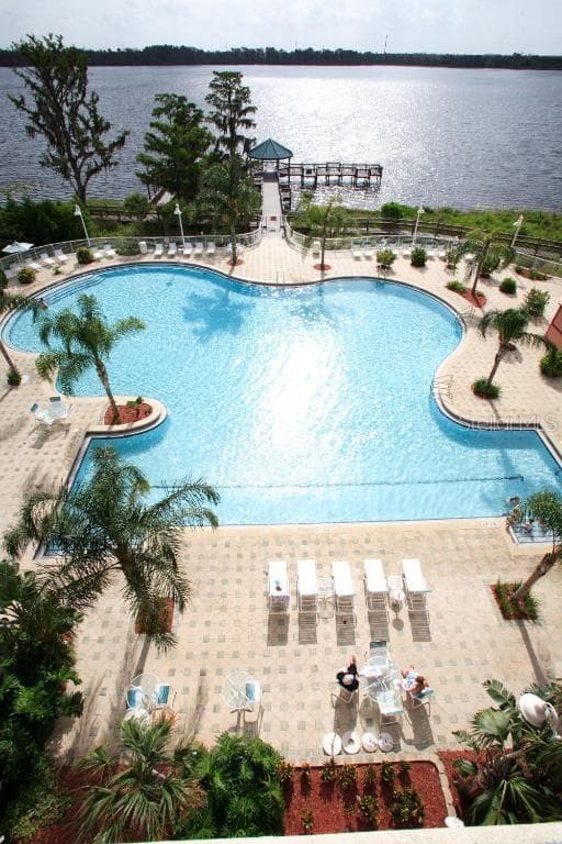 Condo - Hotel at 13427 BLUE HERON BEACH DR #706, ORLANDO, photo 36 of 47