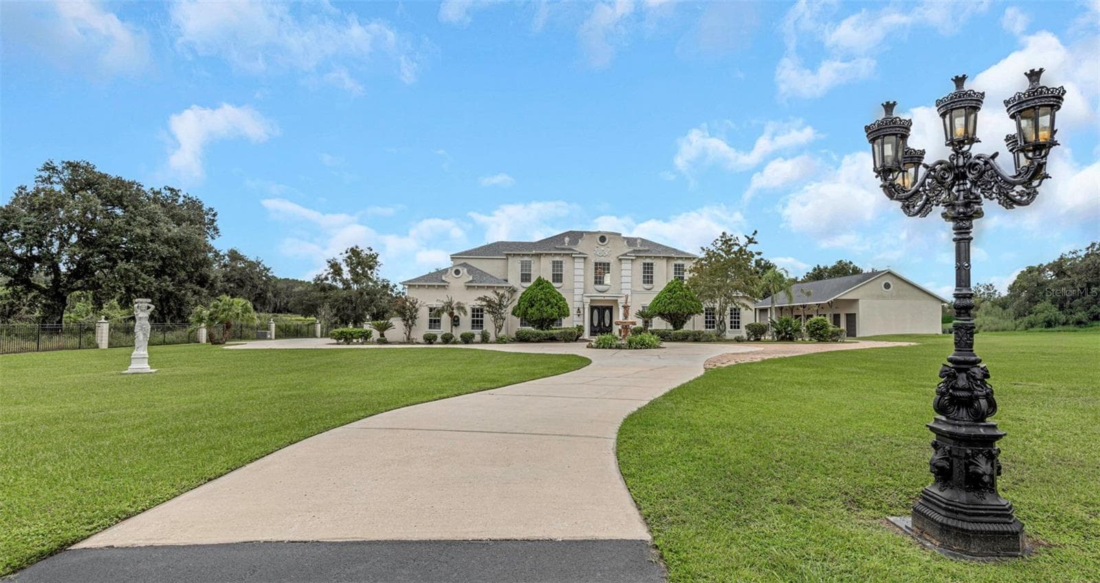 Single Family Residence at 32632 TYNDALL RD, WESLEY CHAPEL, photo 6 of 100