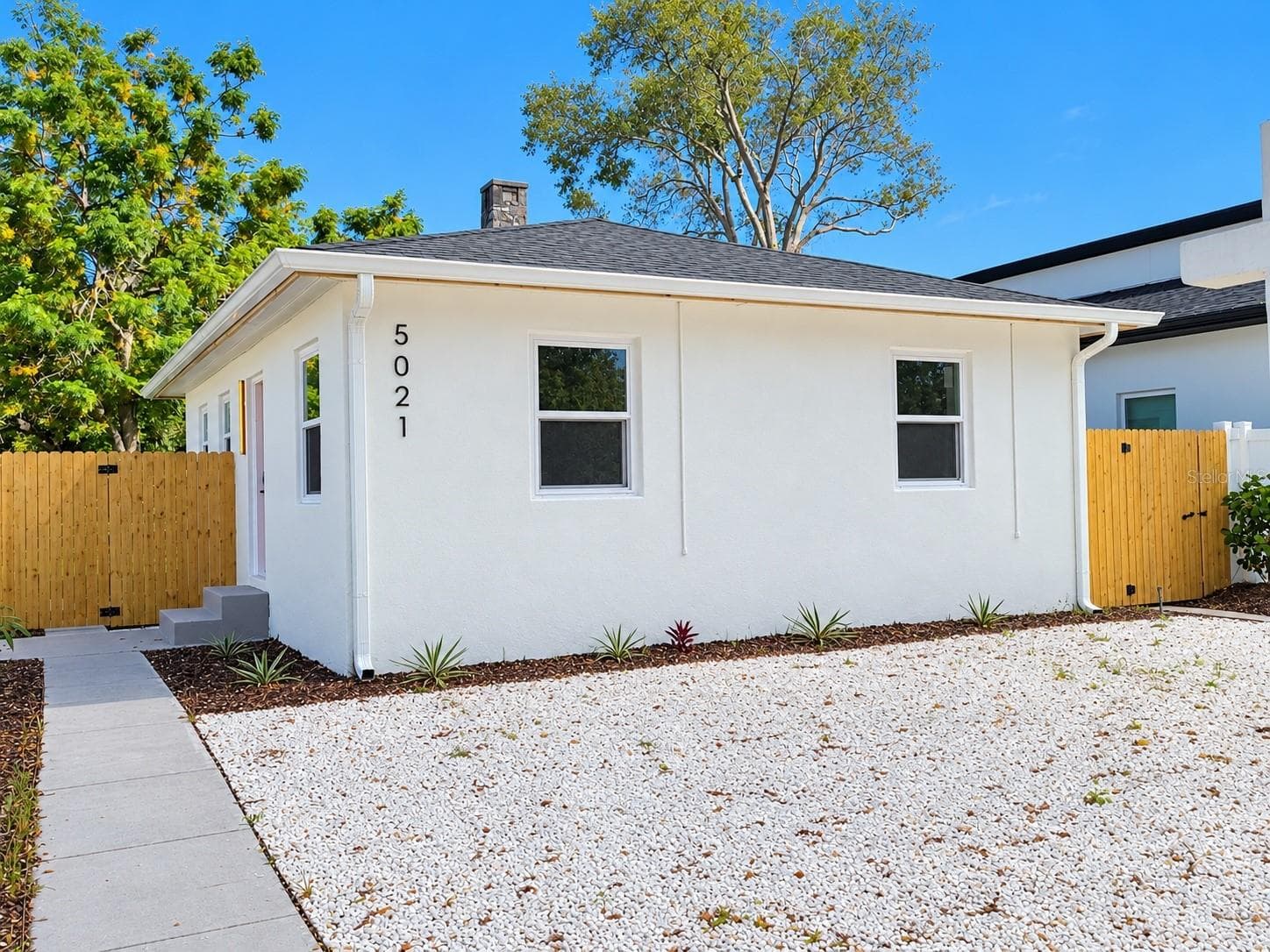 Single Family Residence at 5021 9TH AVE S, GULFPORT, photo 2 of 26