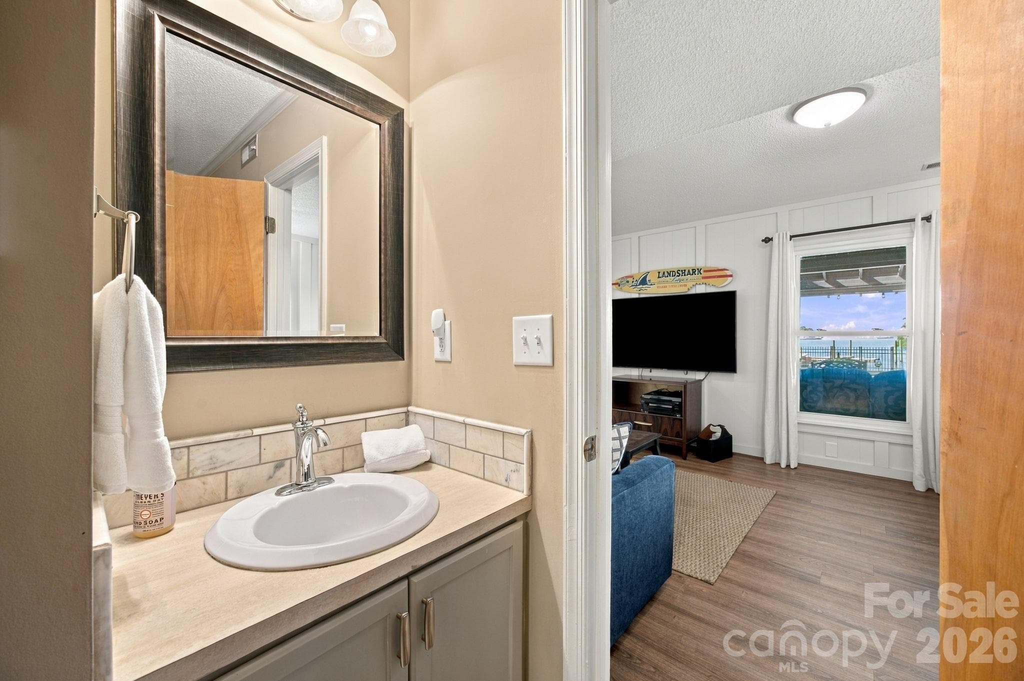 Single Family Residence at 20625 Island Forest Drive, Cornelius, photo 39 of 48
