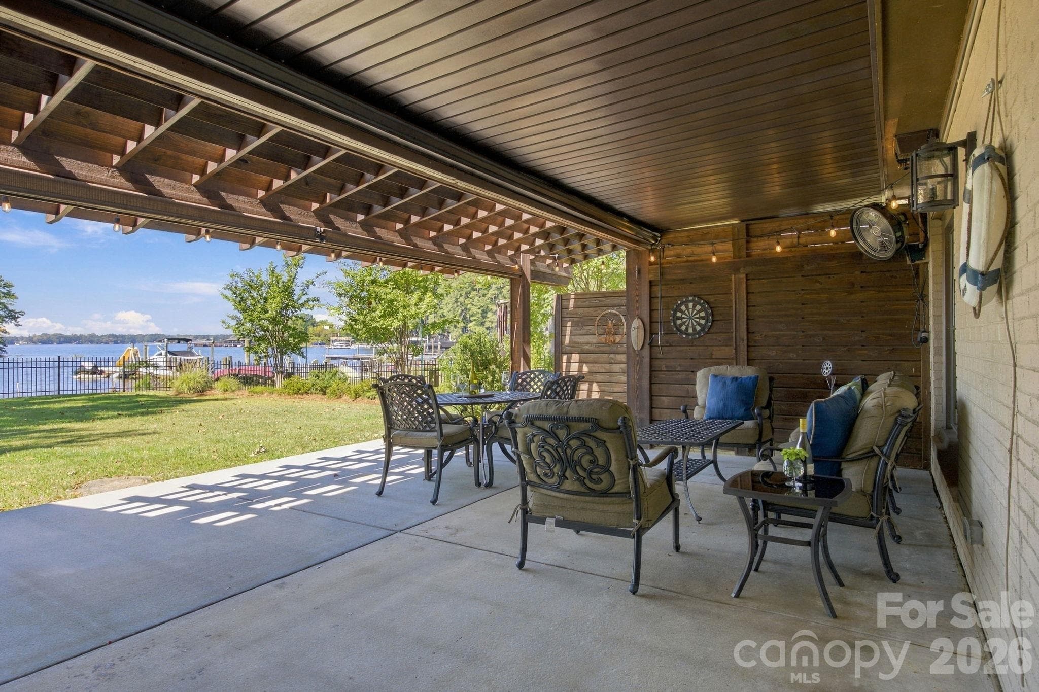 Single Family Residence at 20625 Island Forest Drive, Cornelius, photo 46 of 48