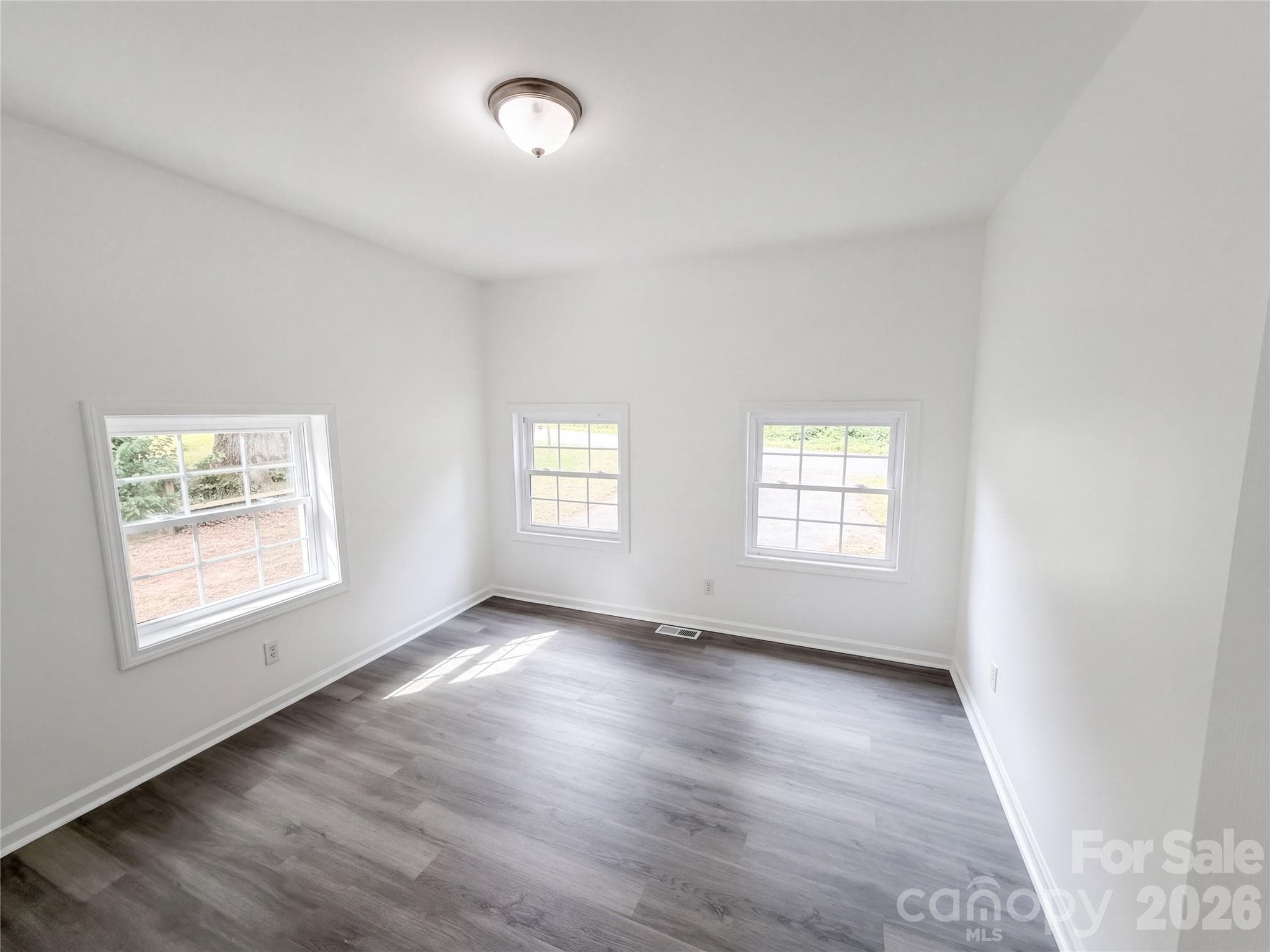 Single Family Residence at 3002 Fallswood Drive, Gastonia, photo 7 of 23