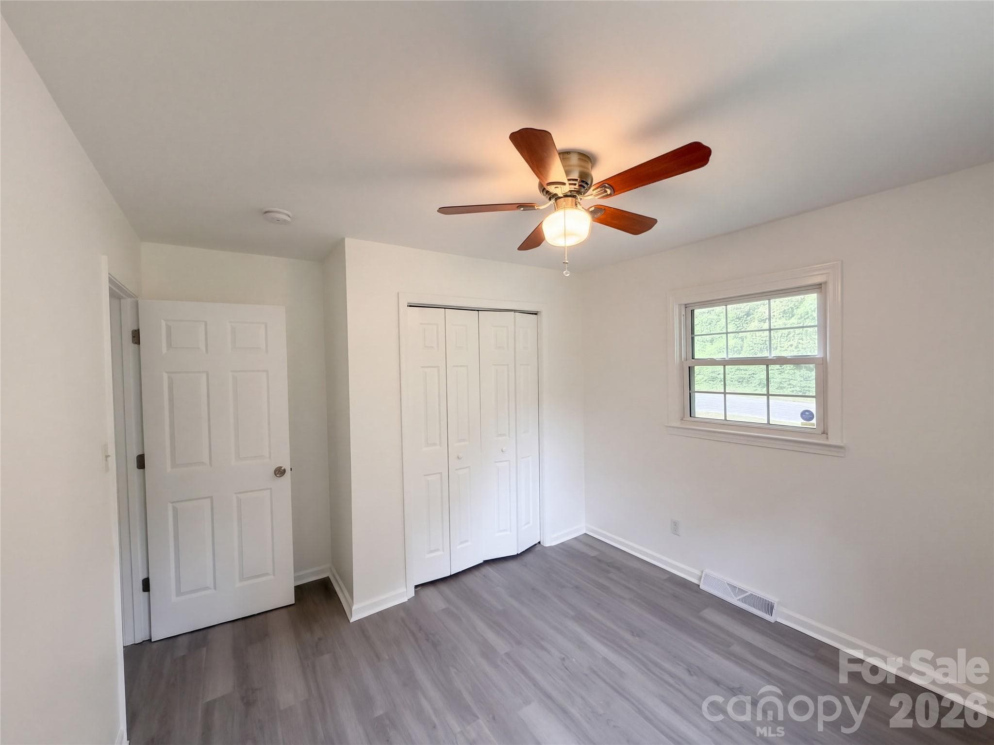 Single Family Residence at 3002 Fallswood Drive, Gastonia, photo 13 of 23