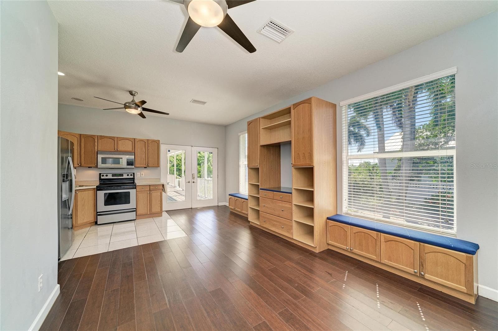 In Law Suite/ Apartment 2 - 310 13TH AVE W, PALMETTO