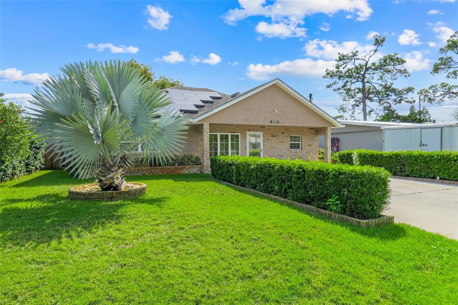 Single Family Residence at 8110 CASTINANGO STREET, ORLANDO, photo 2 of 36