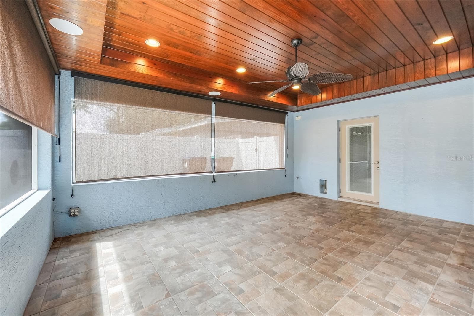 Single Family Residence at 8110 CASTINANGO STREET, ORLANDO, photo 23 of 36