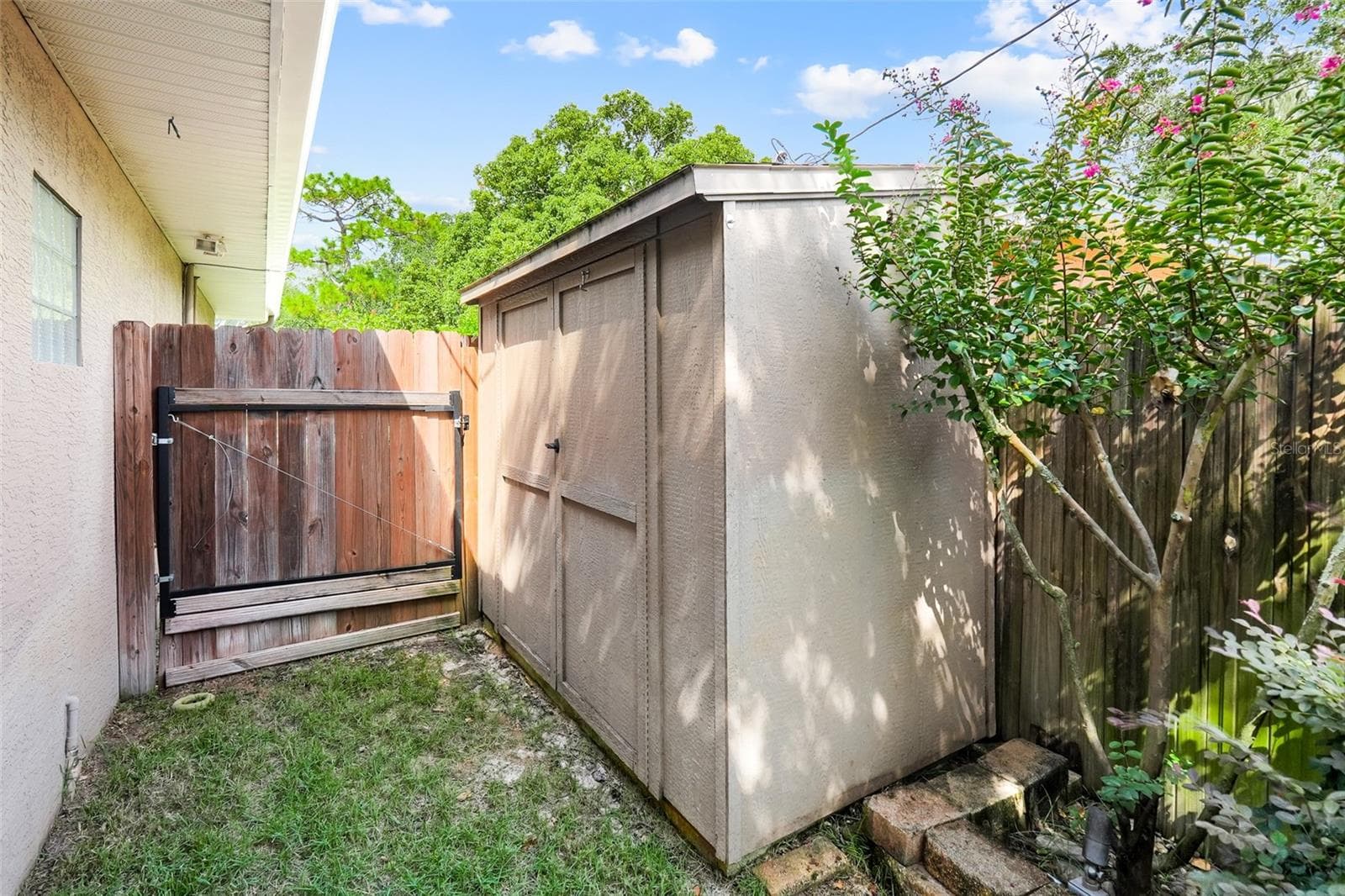 Single Family Residence at 8110 CASTINANGO STREET, ORLANDO, photo 33 of 36