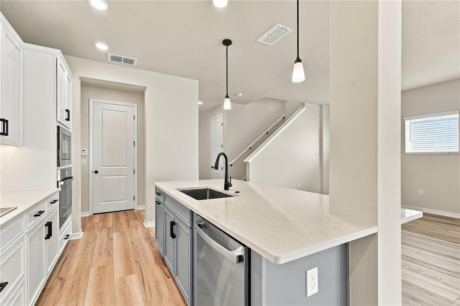 Kitchen - 5825 NATIVE OAK ST, MOUNT DORA