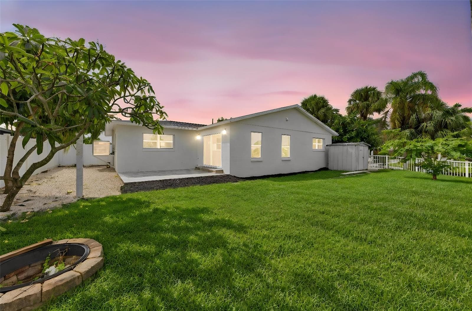 Single Family Residence at 223 94TH AVE NE, ST PETERSBURG, photo 3 of 40