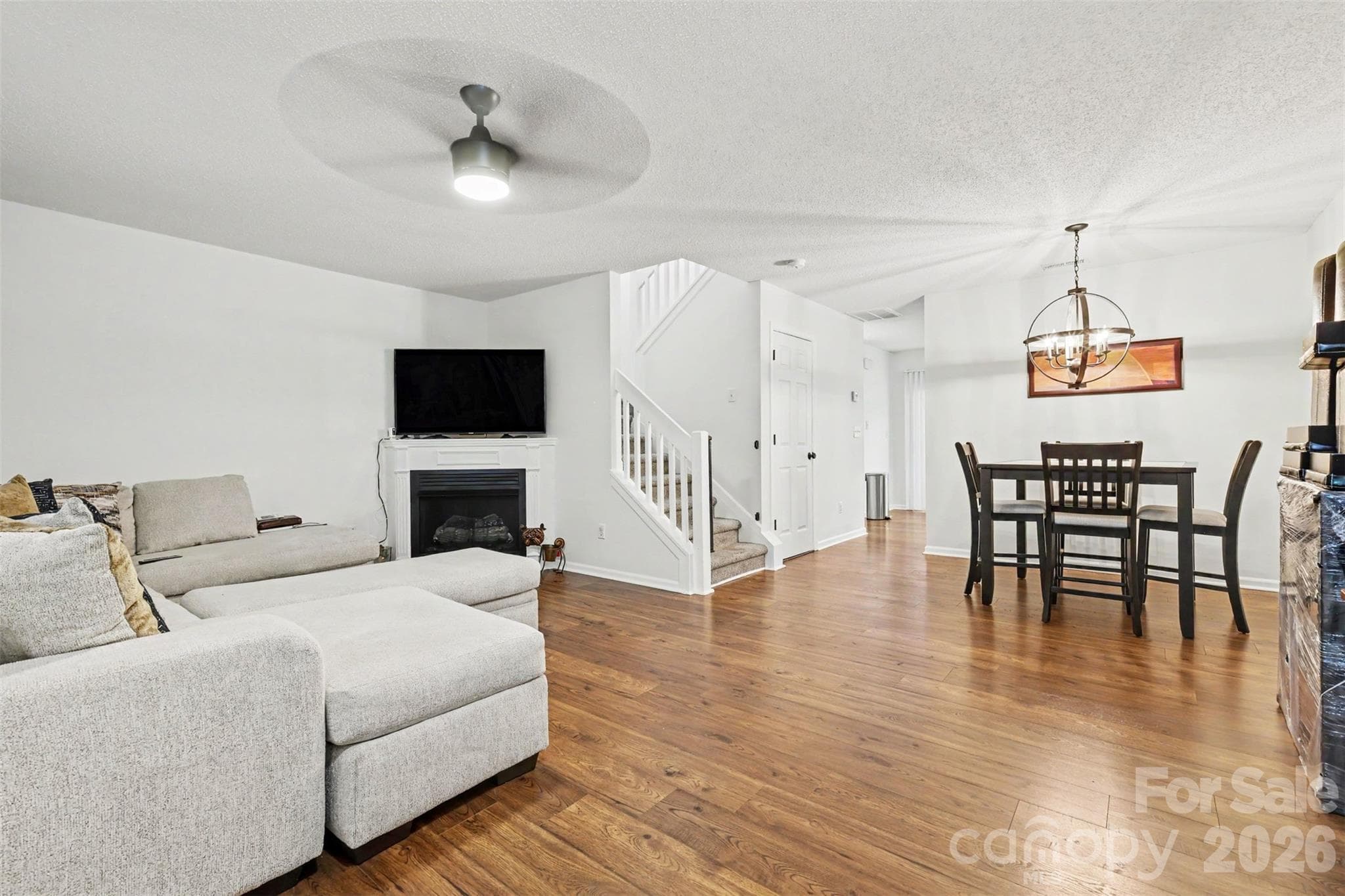 Townhouse at 7106 Bidford Court, Lancaster, photo 6 of 23