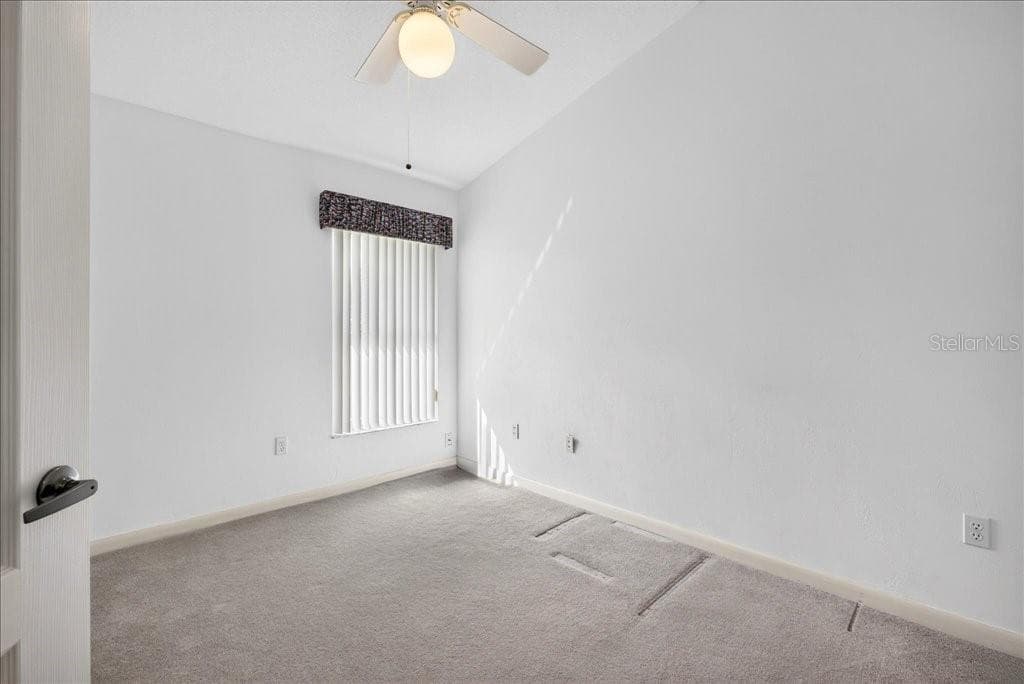 Single Family Residence at 4 KATRINAS DR, ORMOND BEACH, photo 20 of 38