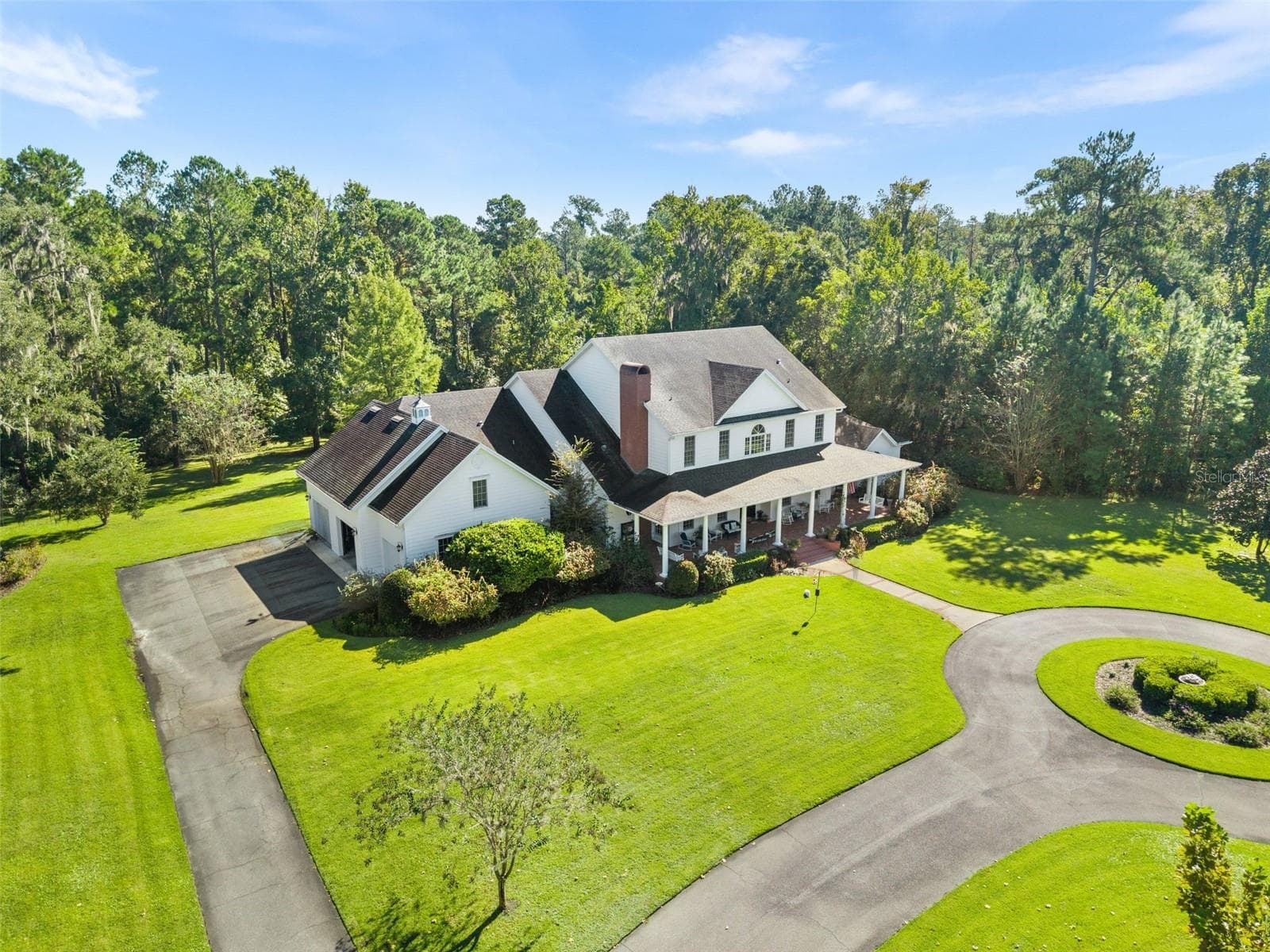 paved circular drive - 9691 NW 53RD DR, GAINESVILLE