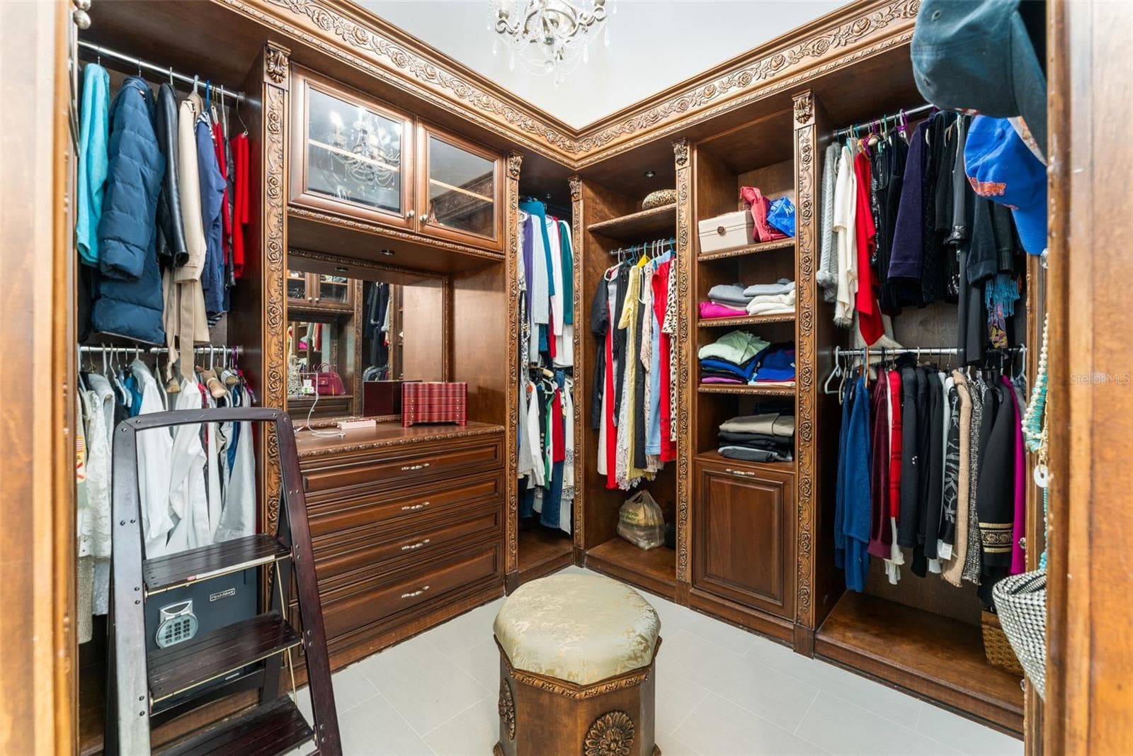 Master closet #1 - 9691 NW 53RD DR, GAINESVILLE