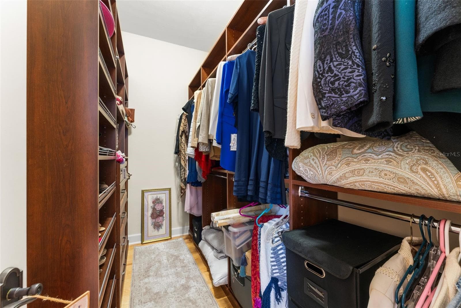 walk in closet - 9691 NW 53RD DR, GAINESVILLE