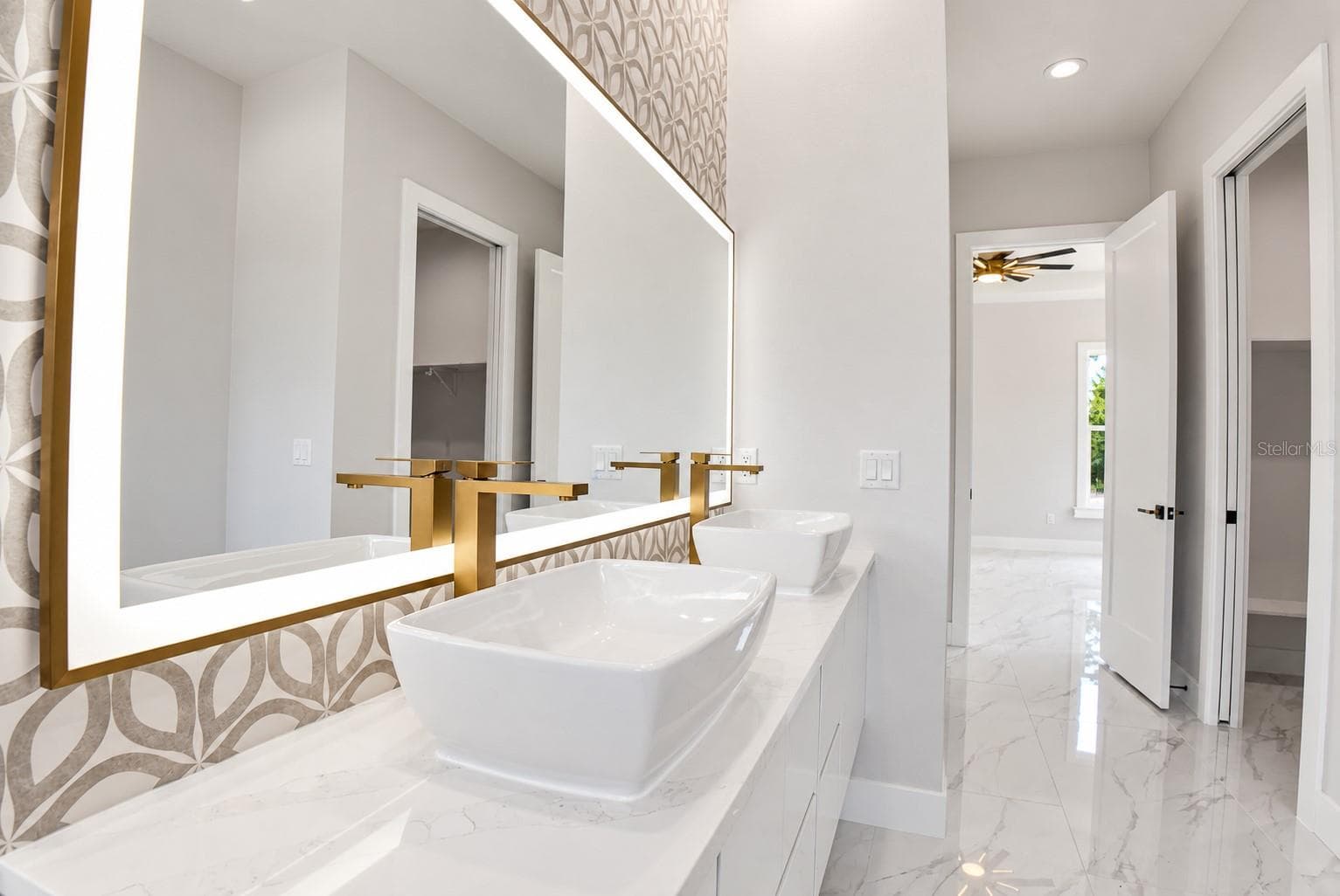 Master Bathroom - 7660 SW 138TH TER, DUNNELLON