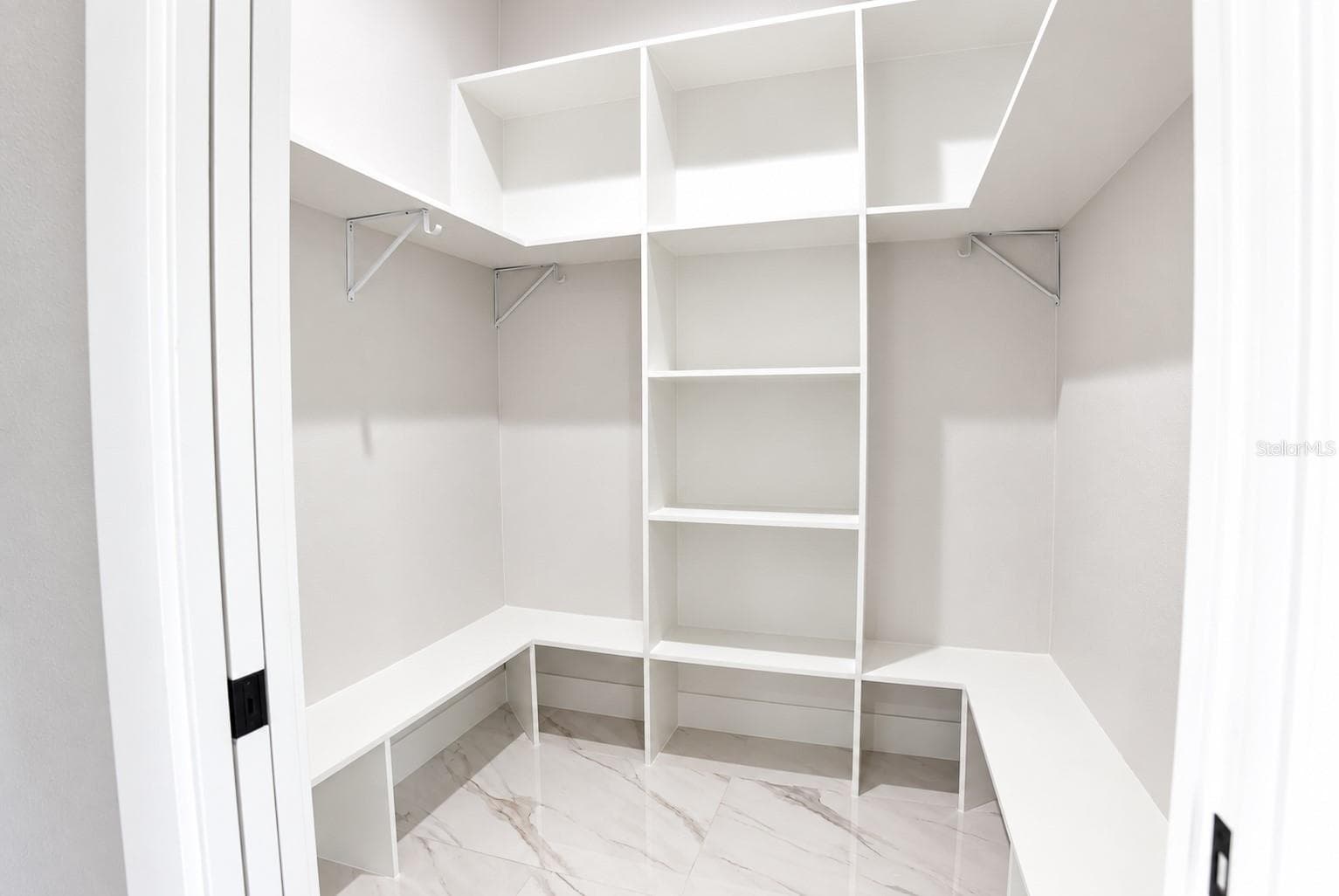 Master Closet - 7660 SW 138TH TER, DUNNELLON