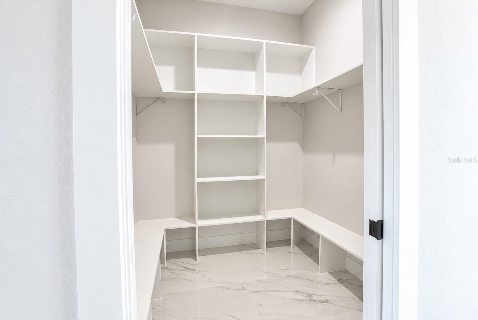 Master Closet - 7660 SW 138TH TER, DUNNELLON
