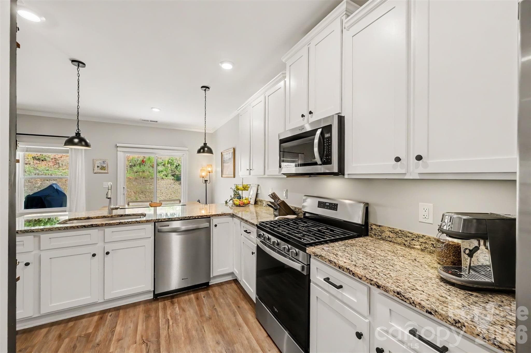 Single Family Residence at 464 Maramec Street, Fort Mill, photo 11 of 27