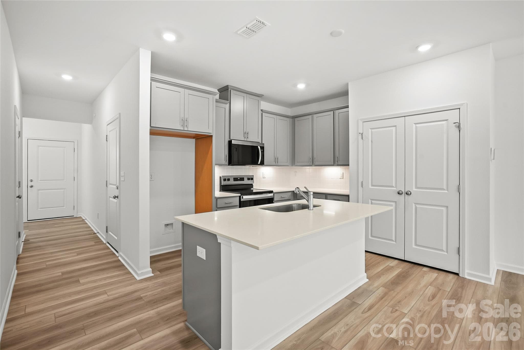 Townhouse at 14054 Steller Street, Charlotte, photo 6 of 32