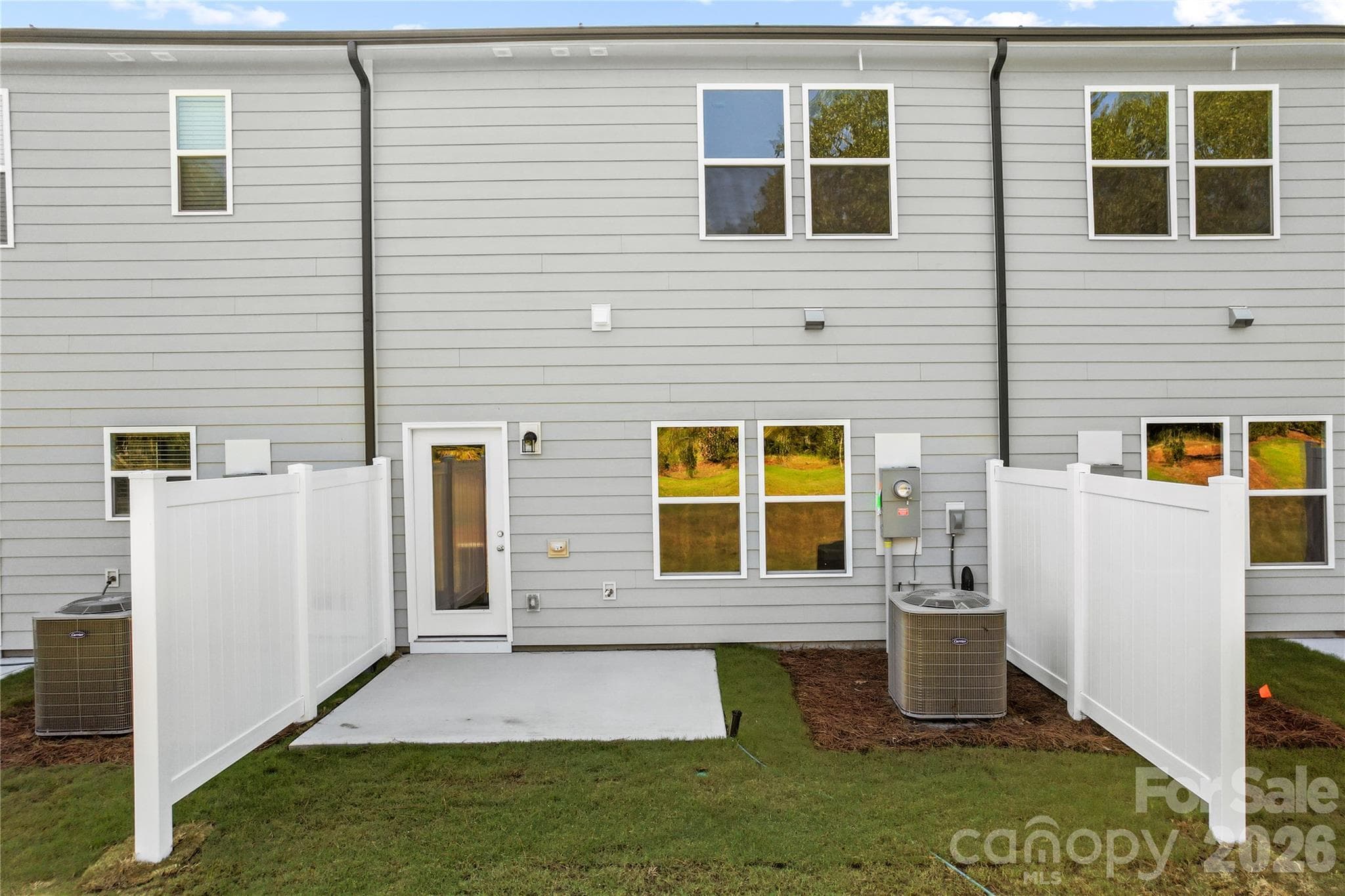 Townhouse at 14054 Steller Street, Charlotte, photo 30 of 32