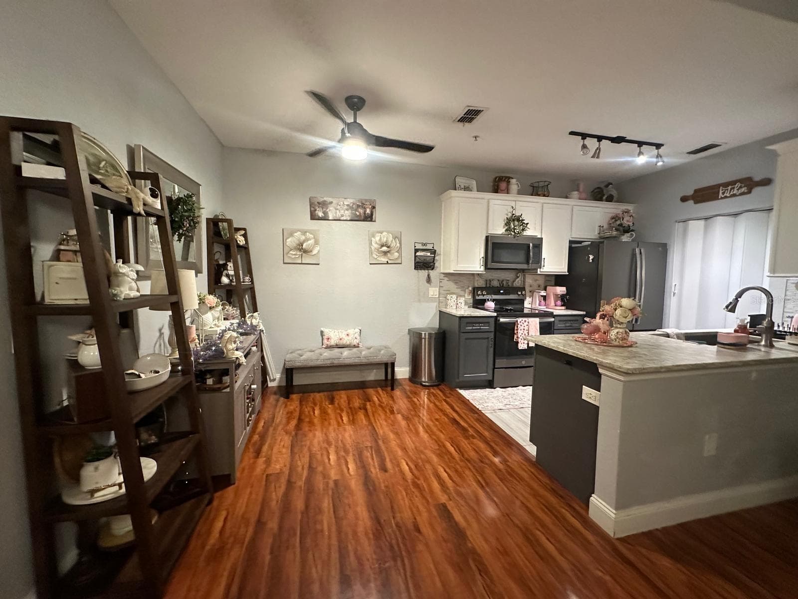 Condominium at 875 GRAND REGENCY PT #203, ALTAMONTE SPRINGS, photo 4 of 34