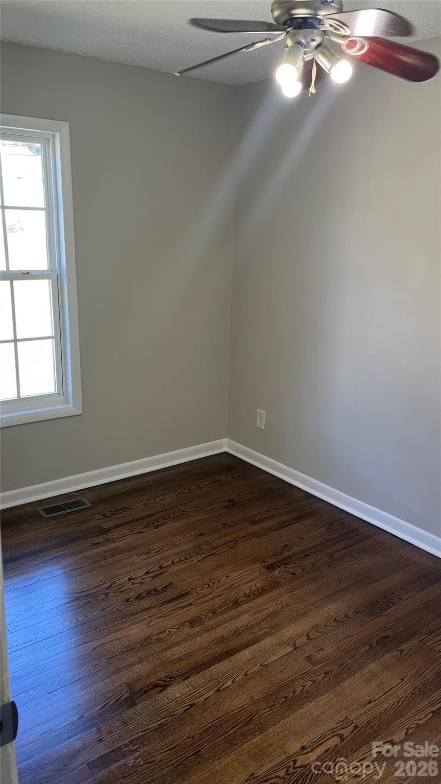 Single Family Residence at 211 Morris Street, Kings Mountain, photo 5 of 5