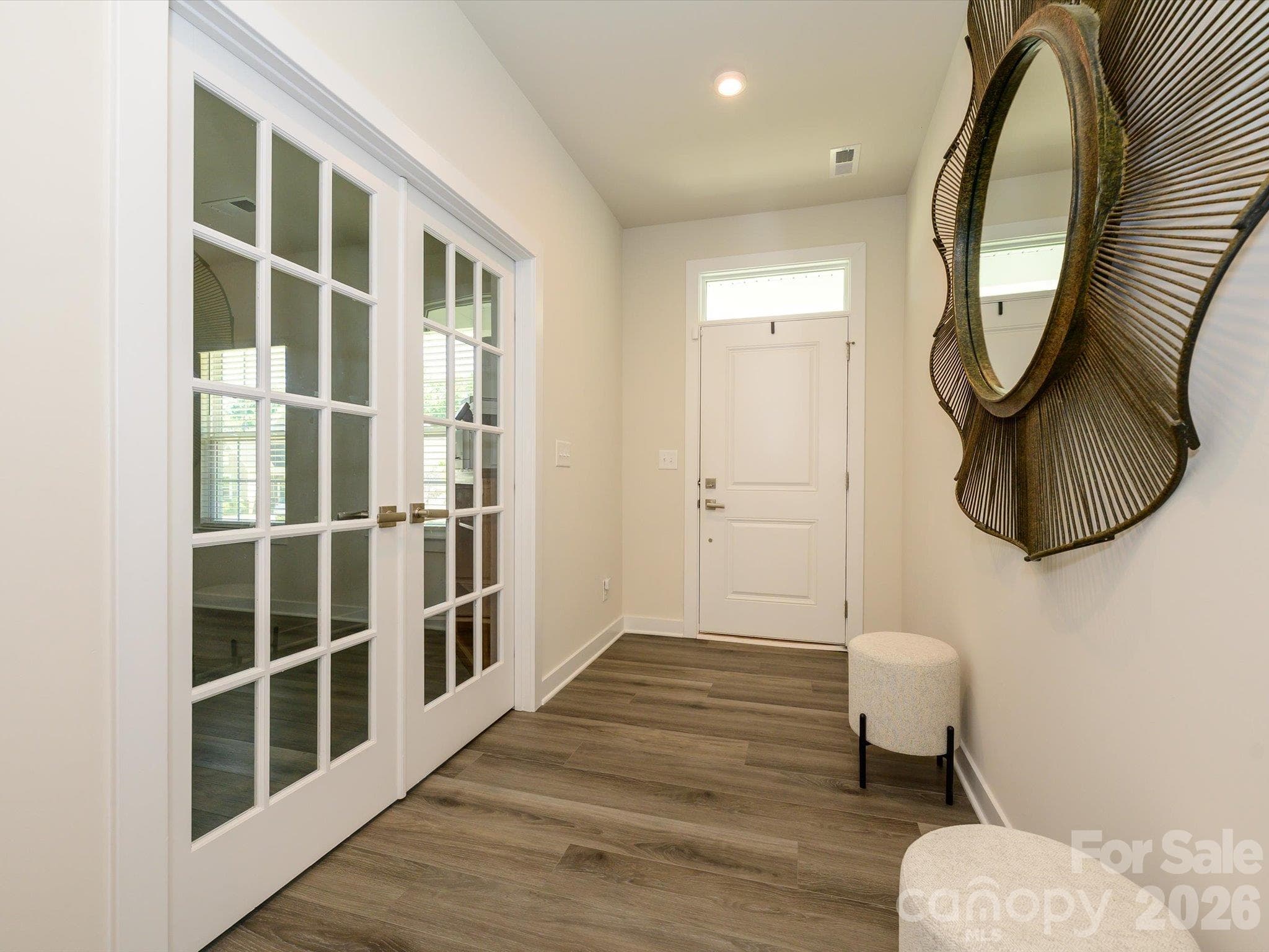 Single Family Residence at 8504 Everwood Avenue, Huntersville, photo 3 of 35