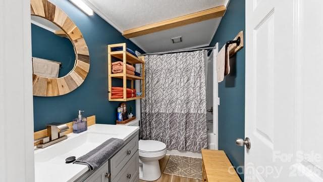 Single Family Residence at 162 Dogwood Circle, New London, photo 7 of 20