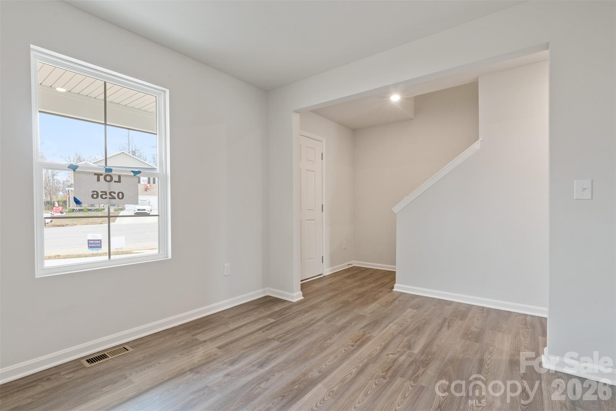 Single Family Residence at 121 Russet Road, Union, photo 6 of 29
